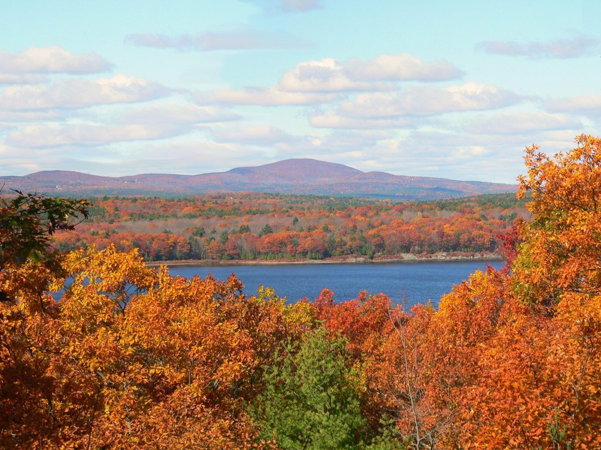 Overlook of Wachusett Mountain in the fall